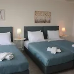 Athina\'S Villa With Heated Pool