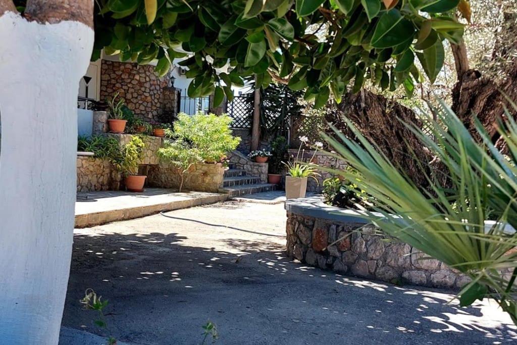 Athina's With Heated Pool